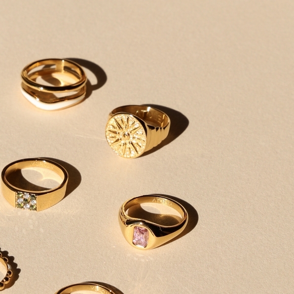 Atolea Golden Sun Ring - Picture 2 of 4